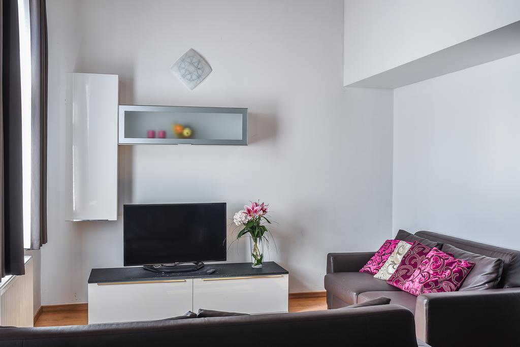 The Palace Suites And Apartments Prague Extérieur photo