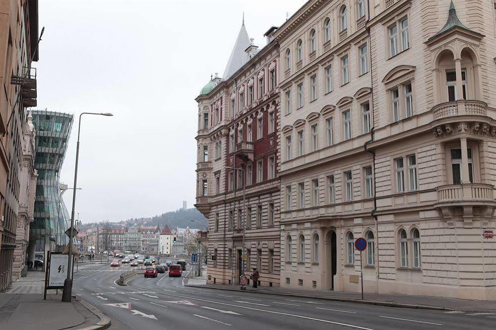 The Palace Suites And Apartments Prague Extérieur photo