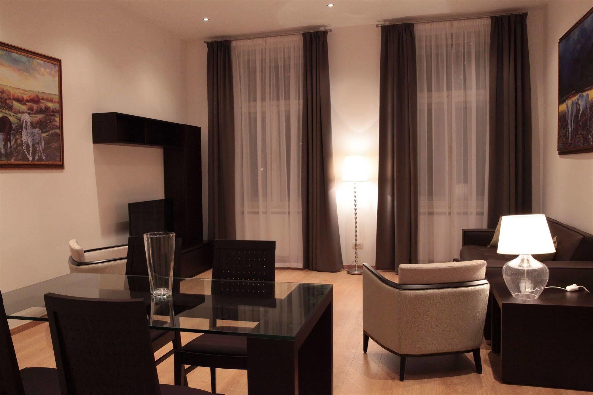 The Palace Suites And Apartments Prague Extérieur photo