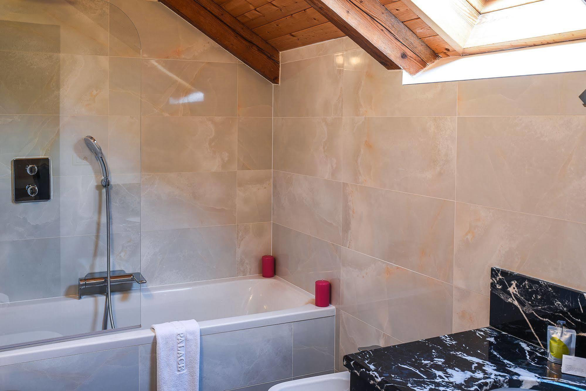 The Palace Suites And Apartments Prague Extérieur photo
